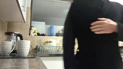 Snapshot of muscledaddy69s chatting on 06-16-26, 05:10 muscledaddy69s online show from 06-16-26, 05:10