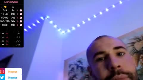 Snapshot of musculusx chatting on 12-30-24, 11:04 Musculus online show from 12-30-24, 11:04