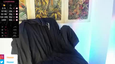 Snapshot of musculusx chatting on 01-01-25, 01:47 Musculus online show from 01-01-25, 01:47