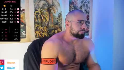 Snapshot of musculusx chatting on 01-02-25, 10:22 Musculus online show from 01-02-25, 10:22