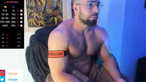Snapshot of musculusx chatting on 01-03-25, 09:15 Musculus online show from 01-03-25, 09:15