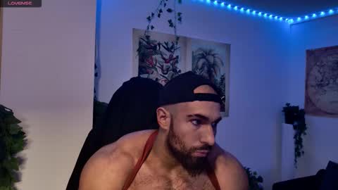 Snapshot of musculusx chatting on 10-11-25, 01:31 Musculus online show from 10-11-25, 01:31