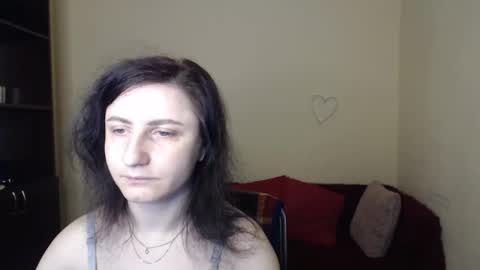 Jeneva online show from 12-23-25, 06:33