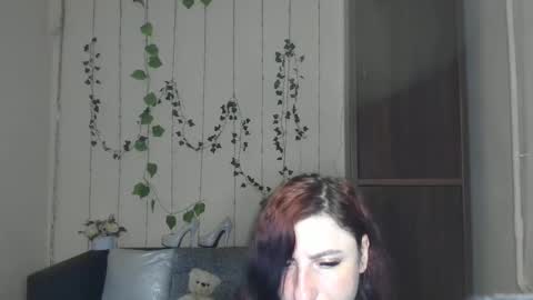 Jeneva online show from 05-19-26, 01:56