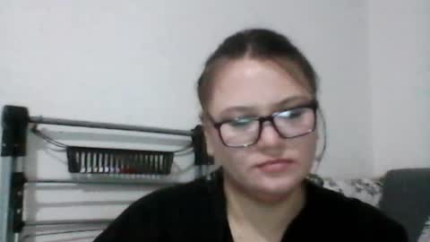 Snapshot of musechic_wild chatting on 01-18-26, 03:27 musechic_wild online show from 01-18-26, 03:27