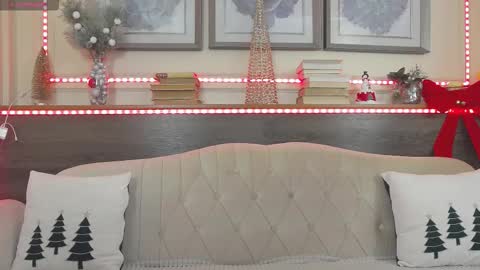 Luna  online show from 12-18-25, 09:32