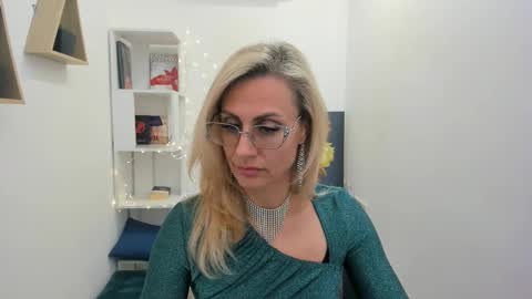 Diana online show from 03-05-25, 11:38