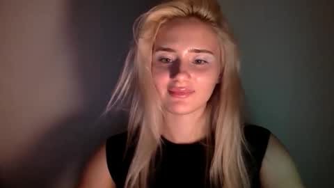 musescorner online show from 11-18-25, 06:34