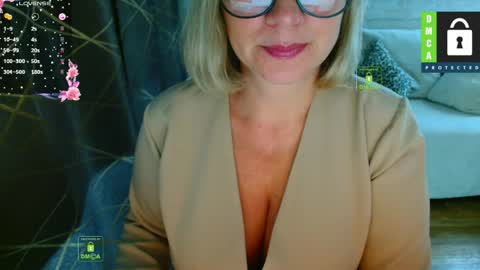 Lana online show from 06-05-26, 10:32