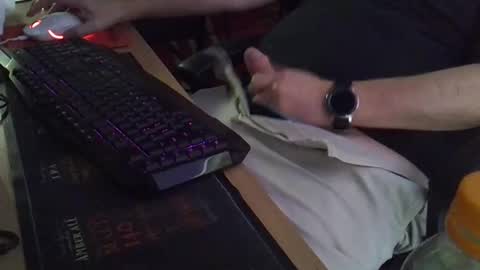 Snapshot of muso44 chatting on 11-21-25, 04:44 Muso online show from 11-21-25, 04:44