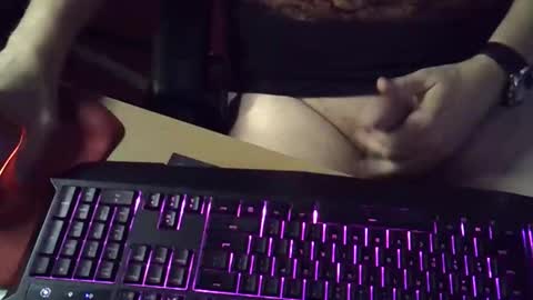 Snapshot of muso44 chatting on 11-22-25, 09:58 Muso online show from 11-22-25, 09:58