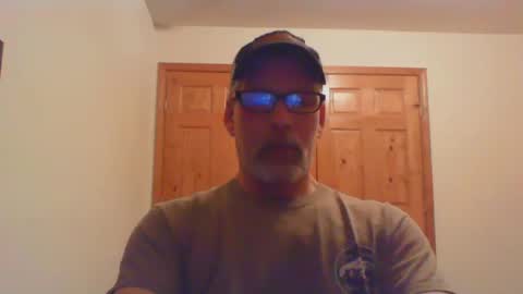 Snapshot of mustang_daddy chatting on 02-05-25, 01:22 307MountainMan online show from 02-05-25, 01:22