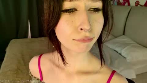 Snapshot of mutedmood_ chatting on 06-18-26, 01:04 mutedmood_ online show from 06-18-26, 01:04