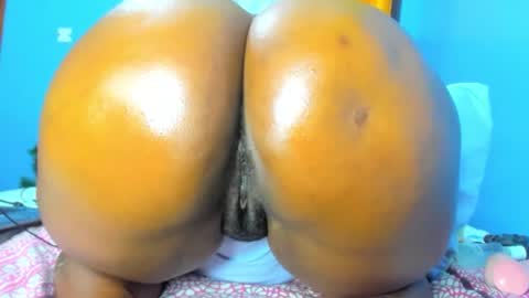 Snapshot of mutshekwa chatting on 10-29-25, 05:36 mutshekwa online show from 10-29-25, 05:36