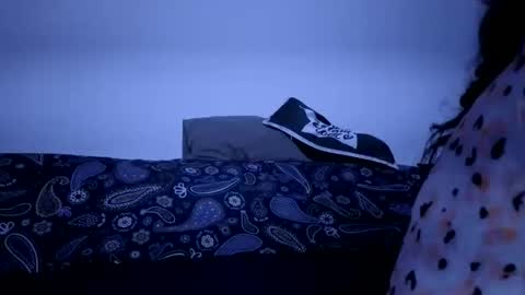 Snapshot of mweed95 chatting on 03-15-26, 04:18 mweed95 online show from 03-15-26, 04:18