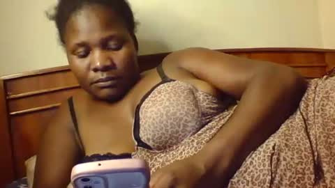 mwekas568403 online show from 10-19-25, 07:09