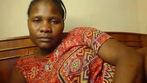 mwekas568403 online show from 11-19-25, 03:01