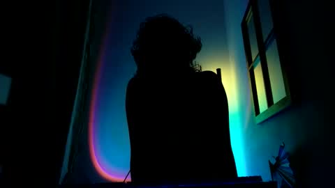 Snapshot of mx_anouk_divine chatting on 11-06-25, 02:56 Mx. Anouk Divine online show from 11-06-25, 02:56