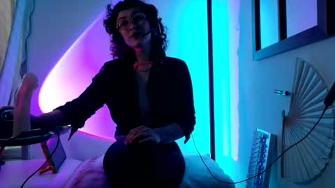 Snapshot of mx_anouk_divine chatting on 02-23-26, 12:19 Mx. Anouk Divine online show from 02-23-26, 12:19