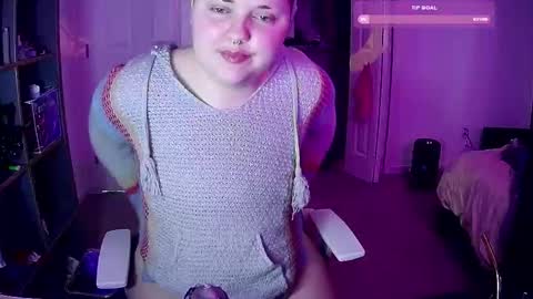 Caidra online show from 03-07-25, 06:02
