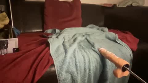 Snapshot of my_dirty_office chatting on 12-19-24, 09:17 my_dirty_office online show from 12-19-24, 09:17