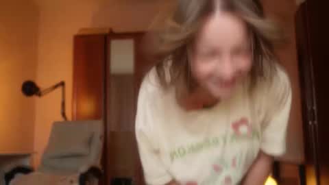 Snapshot of my_mia_ chatting on 10-10-25, 09:19  MIA  I will be here Monday Wednesday Thursday Saturday online show from 10-10-25, 09:19