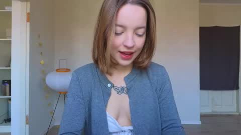  MIA  I will be here Monday Wednesday Thursday Saturday online show from 11-27-25, 09:55