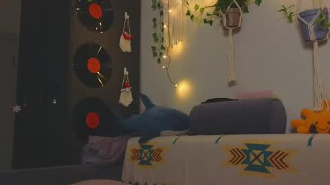  PARIS   online show from 01-05-25, 10:40