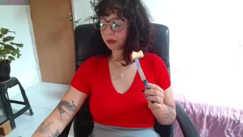 myamillor online show from 10-28-25, 01:03