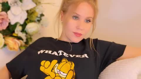 Mya-be Yours P online show from 02-11-25, 10:07