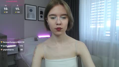 Lana online show from 04-28-26, 07:24