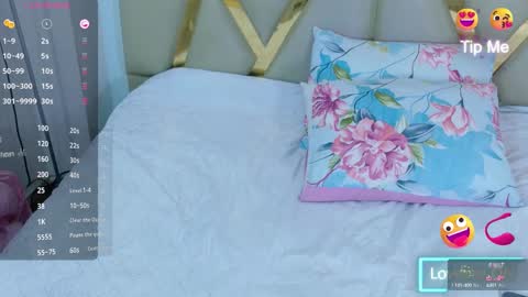 Snapshot of myblackdope_ chatting on 09-11-25, 12:05 Samanta online show from 09-11-25, 12:05