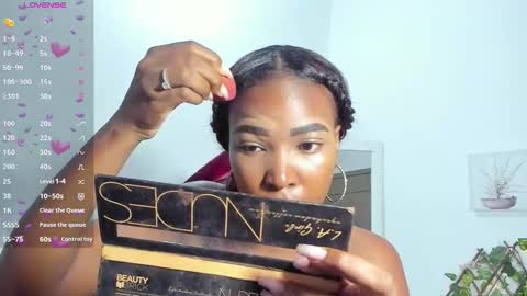 Snapshot of myblackdope_ chatting on 11-24-25, 12:16 Samanta online show from 11-24-25, 12:16