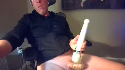 Snapshot of mycockneedsstroking69 chatting on 03-26-26, 08:53 mycockneedsstroking69 online show from 03-26-26, 08:53