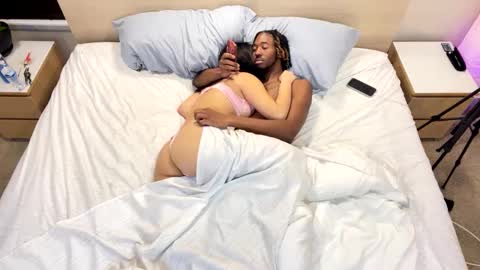 Snapshot of mycreamydreams chatting on 02-14-25, 04:47 mycreamydreams online show from 02-14-25, 04:47