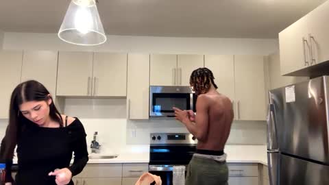 Snapshot of mycreamydreams chatting on 03-03-25, 12:37 mycreamydreams online show from 03-03-25, 12:37