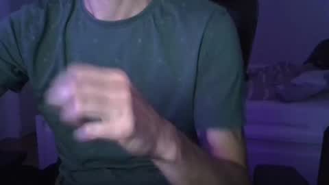 Snapshot of mydickistoobig chatting on 10-03-25, 04:48 Big Dick Huhu online show from 10-03-25, 04:48