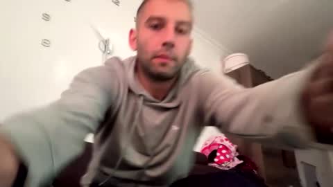 Snapshot of mydreamlife12 chatting on 09-24-25, 08:28 Fabio online show from 09-24-25, 08:28