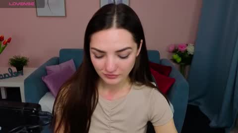 Ella online show from 10-21-25, 08:20