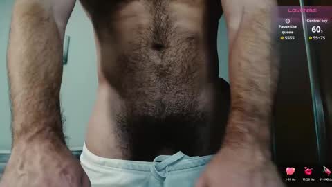 Snapshot of myhairymacho chatting on 12-17-25, 07:42 Juan OF myhairymacho online show from 12-17-25, 07:42