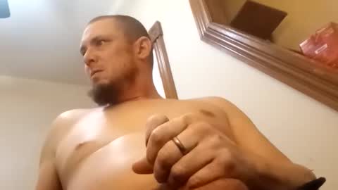 Snapshot of myjohnson5 chatting on 02-22-26, 04:24 Nope online show from 02-22-26, 04:24