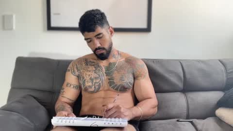 Myke esthetic online show from 12-07-24, 07:43