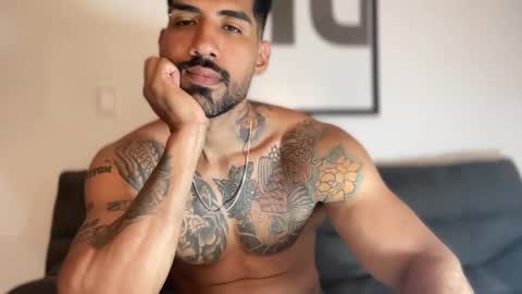 Myke esthetic online show from 01-03-25, 12:22