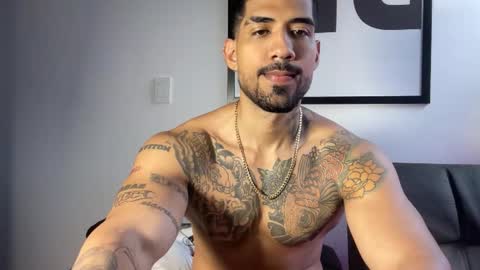 Myke esthetic online show from 10-08-25, 09:56