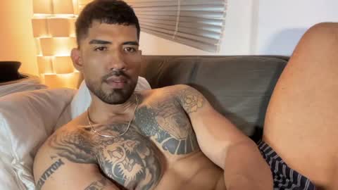 Myke esthetic online show from 06-25-26, 05:12
