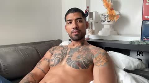 Myke esthetic online show from 06-26-26, 06:23