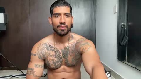 Myke esthetic online show from 07-09-26, 04:22