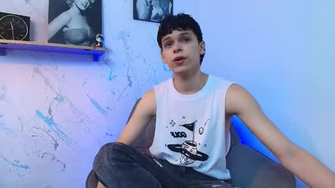 Mykel   online show from 11-16-25, 04:34