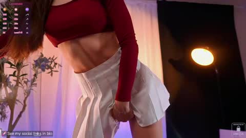 Snapshot of myliss chatting on 02-28-25, 05:48 Liss Next stream December1 online show from 02-28-25, 05:48