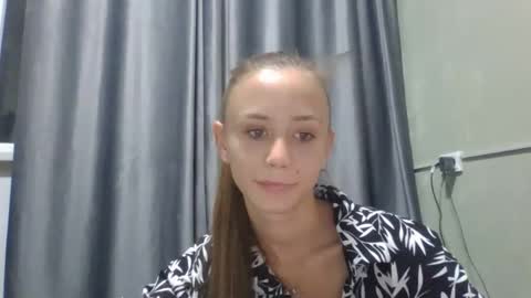 Snapshot of mylittle_flame chatting on 10-13-25, 02:06 mylittle_flame online show from 10-13-25, 02:06
